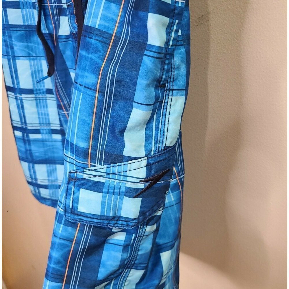 SPEEDO Swim Trunks/ Board Shorts mens large Black Blue And White plaid Pockets - Picture 2 of 4